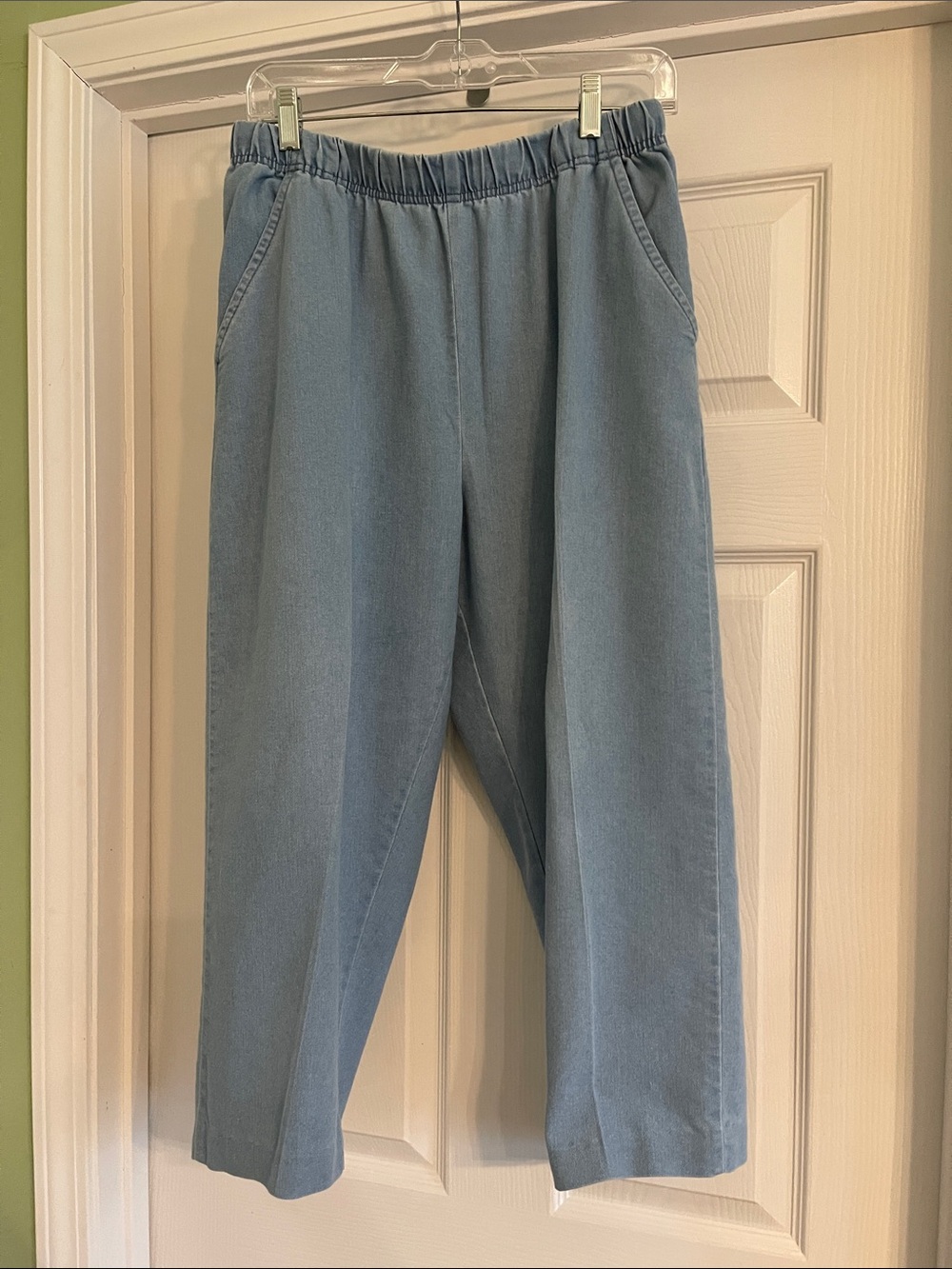 Turtle Bay Stretch Denim Capri Pants-Sz Large